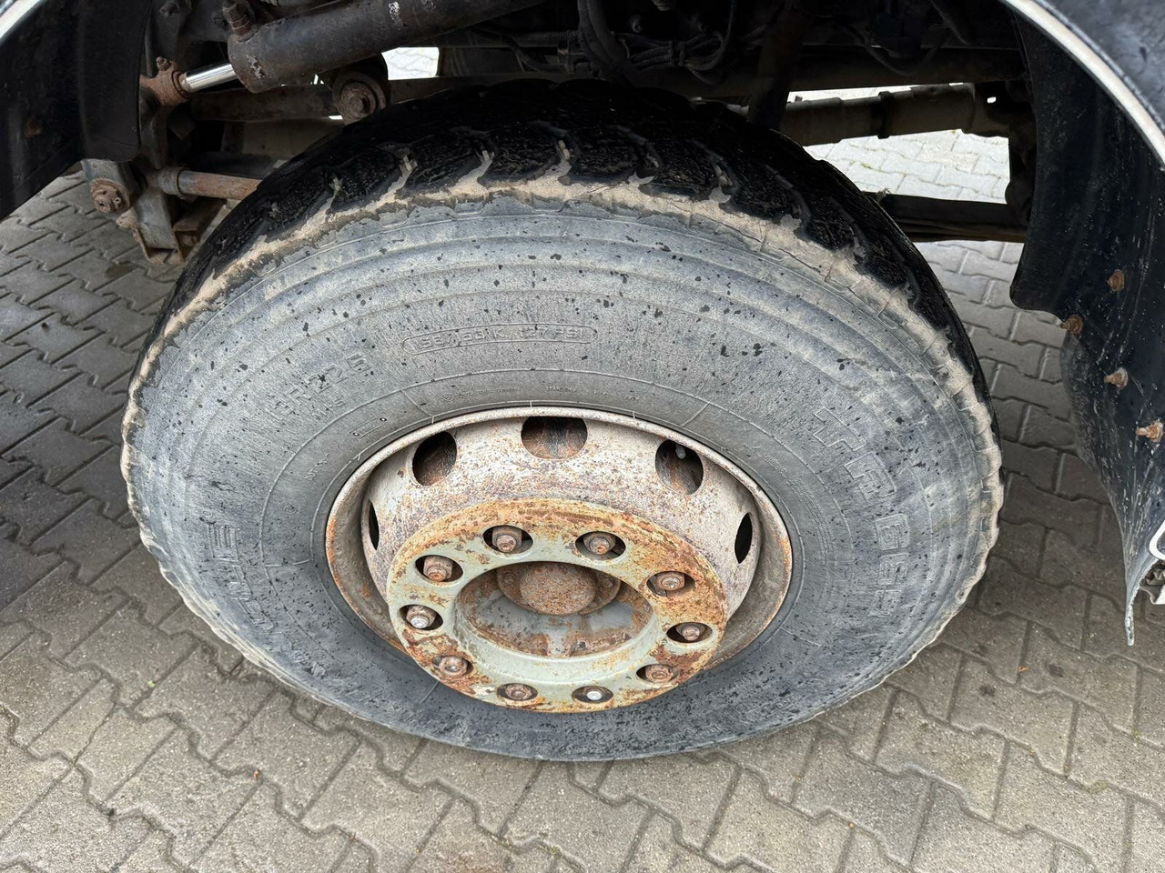 Лизинг на  Mercedes-Benz ACTROS 4141 EURO4 8x6 Muldenkipper Mercedes-Benz ACTROS 4141 EURO4 8x6 Muldenkipper: снимка 23