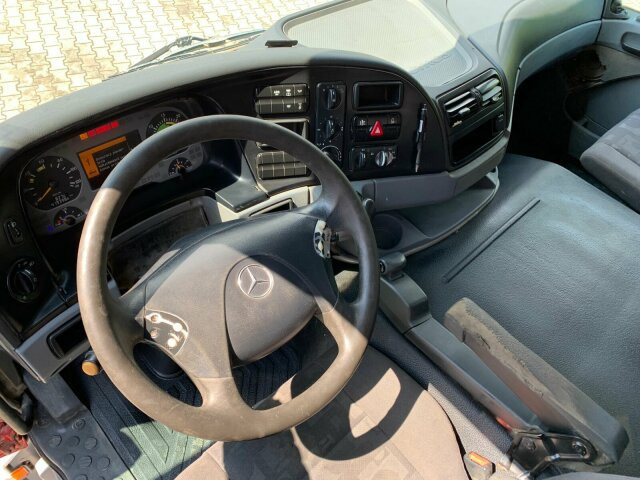 Mercedes-Benz ACTROS 4141 EURO4 8x6 Muldenkipper - Самосвал: снимка 3 Mercedes-Benz ACTROS 4141 EURO4 8x6 Muldenkipper - Самосвал: снимка 3