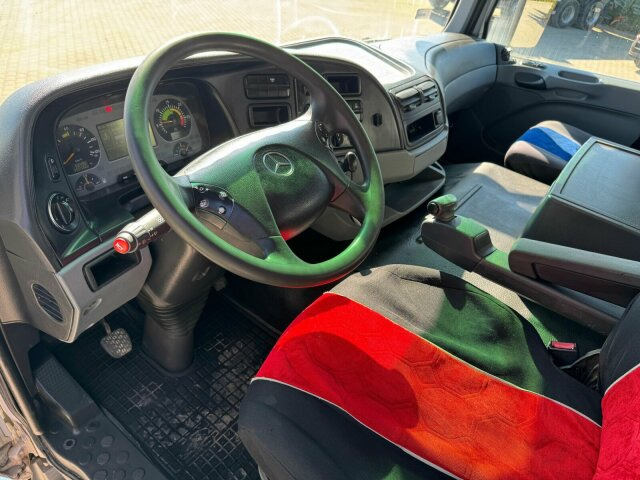 Mercedes-Benz ACTROS 4144 8x8 EURO4 DSK Meiller - Самосвал камион: снимка 4 Mercedes-Benz ACTROS 4144 8x8 EURO4 DSK Meiller - Самосвал камион: снимка 4