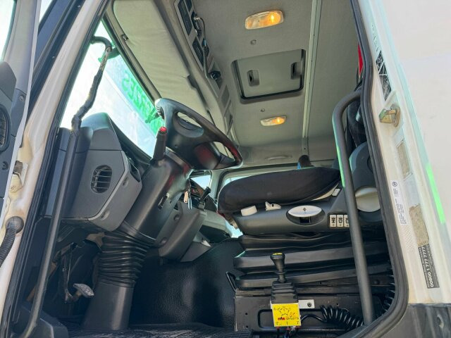 Mercedes-Benz ACTROS 4144 8x8 EURO4 DSK Meiller - Самосвал камион: снимка 3 Mercedes-Benz ACTROS 4144 8x8 EURO4 DSK Meiller - Самосвал камион: снимка 3