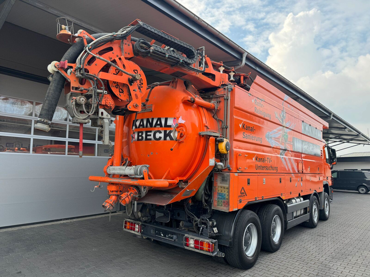Mercedes-Benz ACTROS 4148 8x4 Kanalreiniger & Wasserrückgewinn - Каналопочистваща машина: снимка 4 Mercedes-Benz ACTROS 4148 8x4 Kanalreiniger & Wasserrückgewinn - Каналопочистваща машина: снимка 4