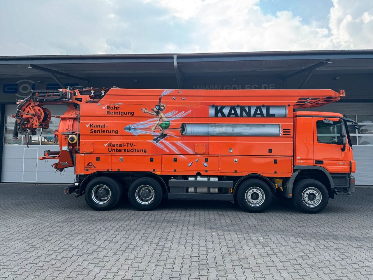 Mercedes-Benz ACTROS 4148 8x4 Kanalreiniger & Wasserrückgewinn - Каналопочистваща машина: снимка 3 Mercedes-Benz ACTROS 4148 8x4 Kanalreiniger & Wasserrückgewinn - Каналопочистваща машина: снимка 3