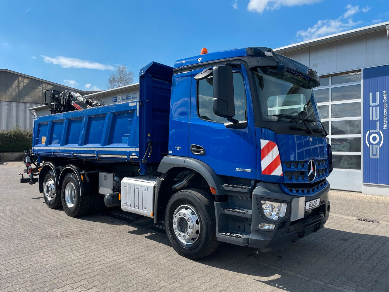 Mercedes-Benz AROCS 2536 6x2*4 Kipper Kran HIAB - Самосвал камион, Камион с кран: снимка 1 Mercedes-Benz AROCS 2536 6x2*4 Kipper Kran HIAB - Самосвал камион, Камион с кран: снимка 1