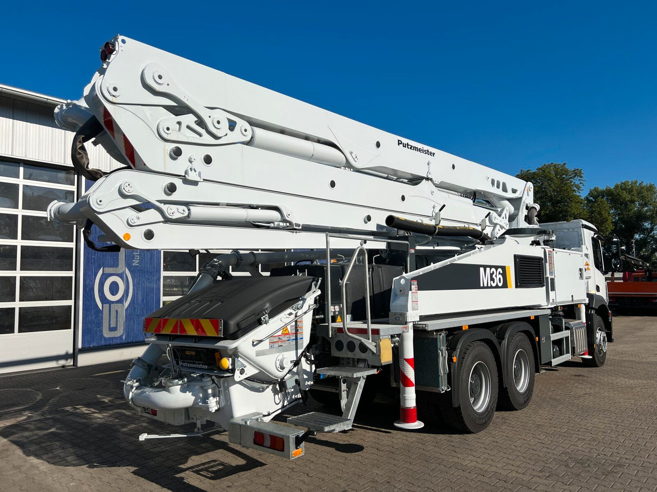 Mercedes-Benz AROCS 2640 6x4 E6 Betonpumpe Putzmeister 36-4 M - Бетон помпа: снимка 4 Mercedes-Benz AROCS 2640 6x4 E6 Betonpumpe Putzmeister 36-4 M - Бетон помпа: снимка 4
