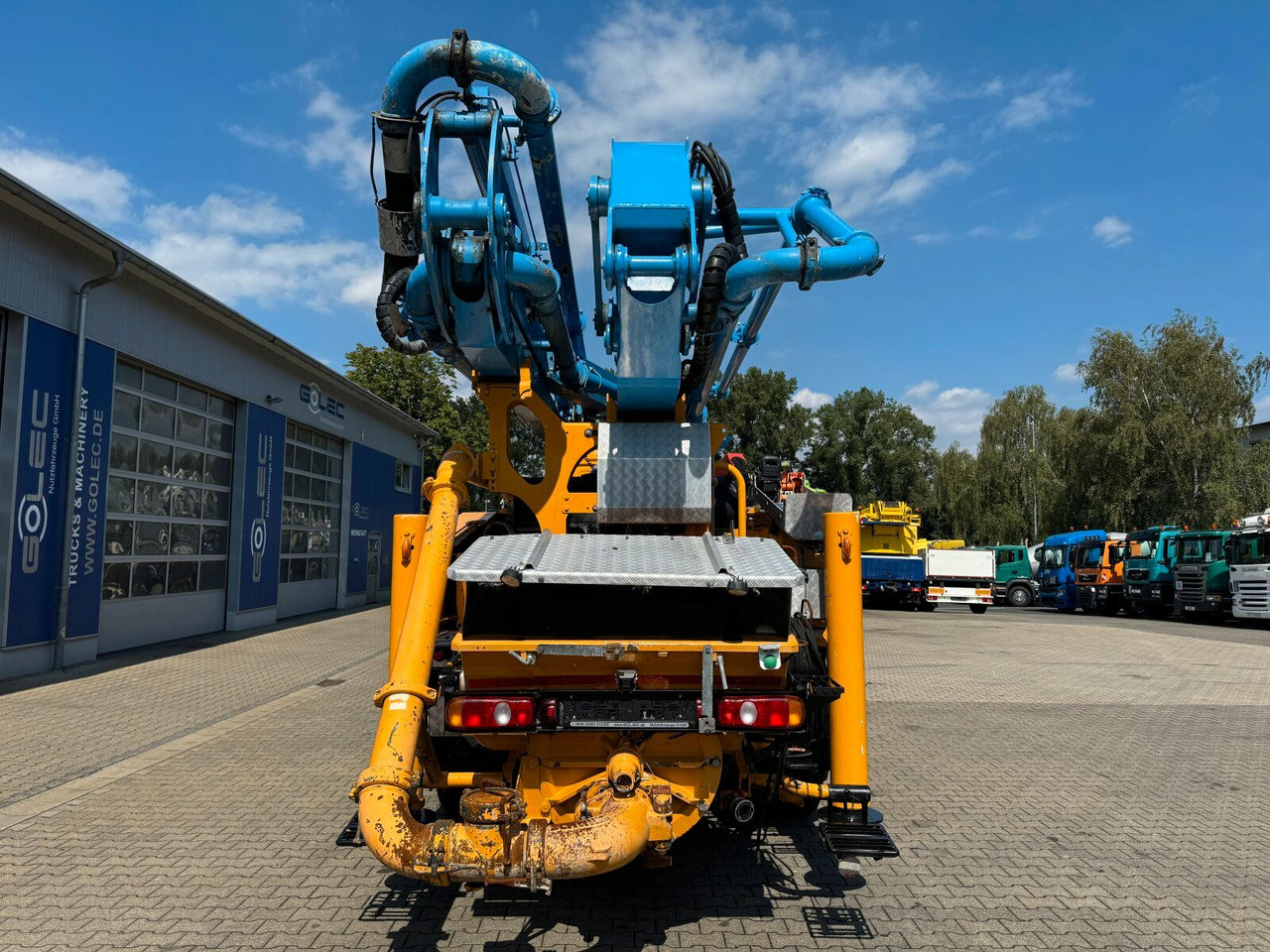 Mercedes-Benz AROCS 2646 6x4 Euro 6 Betonpumpe Schwing S 38 SX - Бетон помпа: снимка 5 Mercedes-Benz AROCS 2646 6x4 Euro 6 Betonpumpe Schwing S 38 SX - Бетон помпа: снимка 5