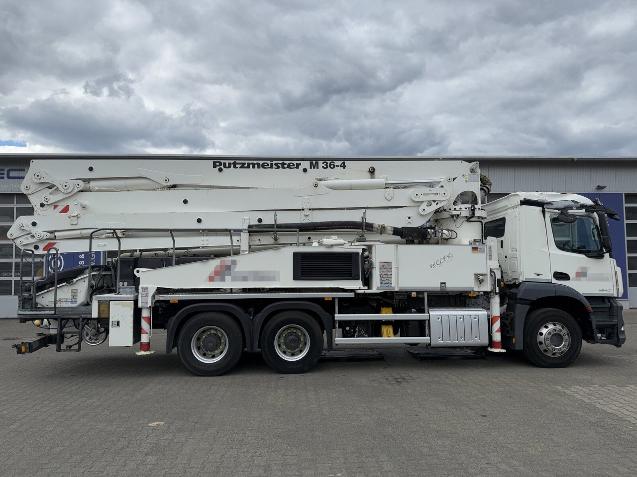 Mercedes-Benz AROCS 2840 6x4 Betonp. Putzmeister BSF36-4.16HLS - Бетон помпа: снимка 3 Mercedes-Benz AROCS 2840 6x4 Betonp. Putzmeister BSF36-4.16HLS - Бетон помпа: снимка 3