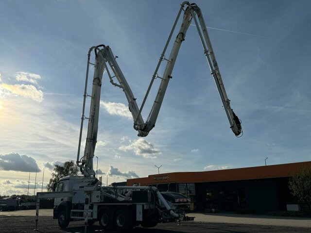 Mercedes-Benz AROCS 2840 6x4 Betonp. Putzmeister BSF36-4.16HLS - Бетон помпа: снимка 2 Mercedes-Benz AROCS 2840 6x4 Betonp. Putzmeister BSF36-4.16HLS - Бетон помпа: снимка 2