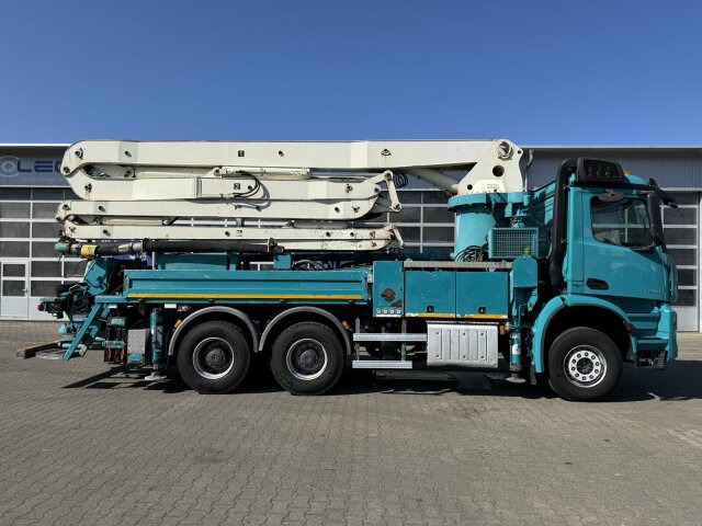 Бетон помпа Mercedes-Benz AROCS 2844 6x4 Euro 6 Betonpumpe SERMAC 5Z33: снимка 9