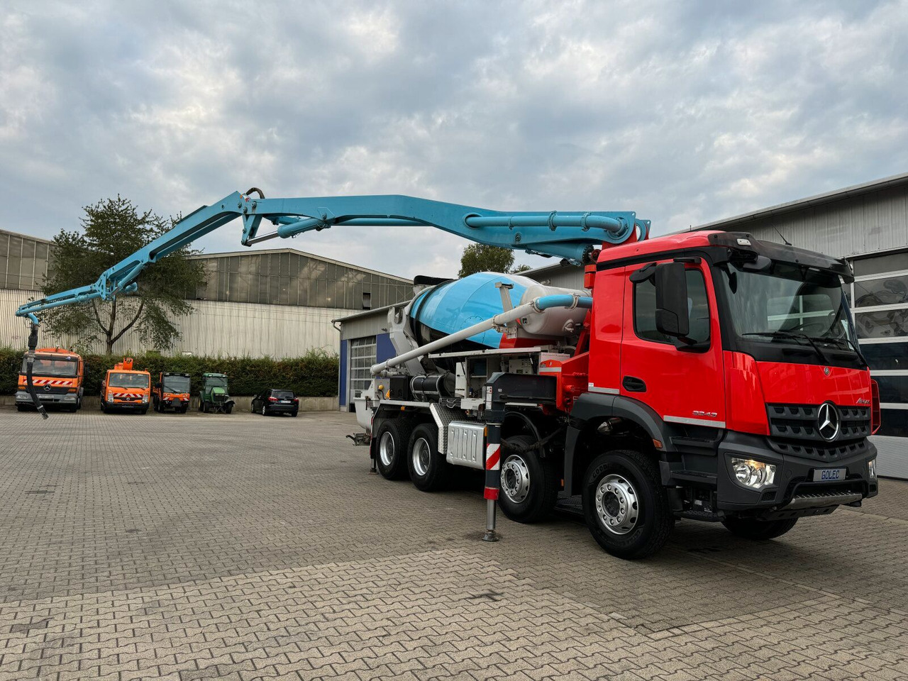 Mercedes-Benz AROCS 3243 8x4 Euro 6 Pumi Putzmeister TMM 24-3 - Бетон помпа: снимка 2 Mercedes-Benz AROCS 3243 8x4 Euro 6 Pumi Putzmeister TMM 24-3 - Бетон помпа: снимка 2
