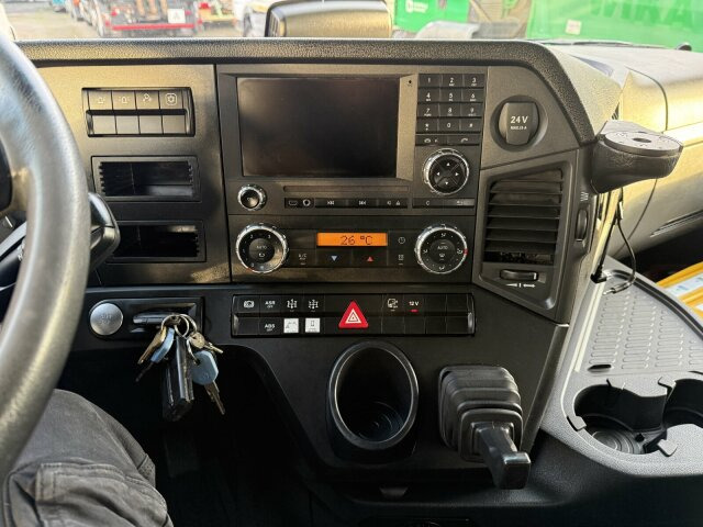 Mercedes-Benz AROCS 3251 8x4 Putzmeister BSF 46-5.16 HLS - Бетон помпа: снимка 3 Mercedes-Benz AROCS 3251 8x4 Putzmeister BSF 46-5.16 HLS - Бетон помпа: снимка 3