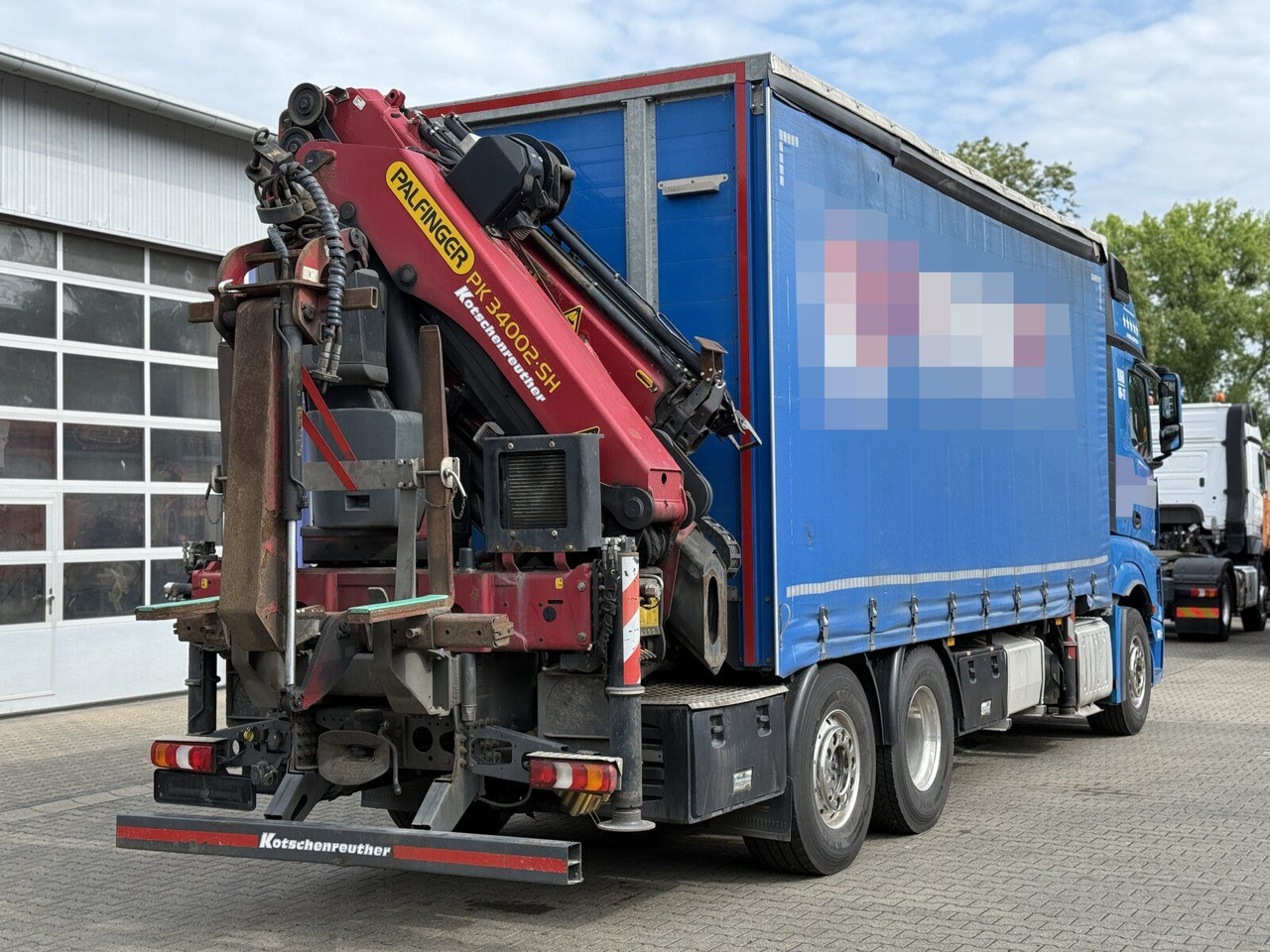 Mercedes-Benz Actros 6x2 Pritsche Kran Palfinger PK34002 + JIB - Камион с кран: снимка 3 Mercedes-Benz Actros 6x2 Pritsche Kran Palfinger PK34002 + JIB - Камион с кран: снимка 3