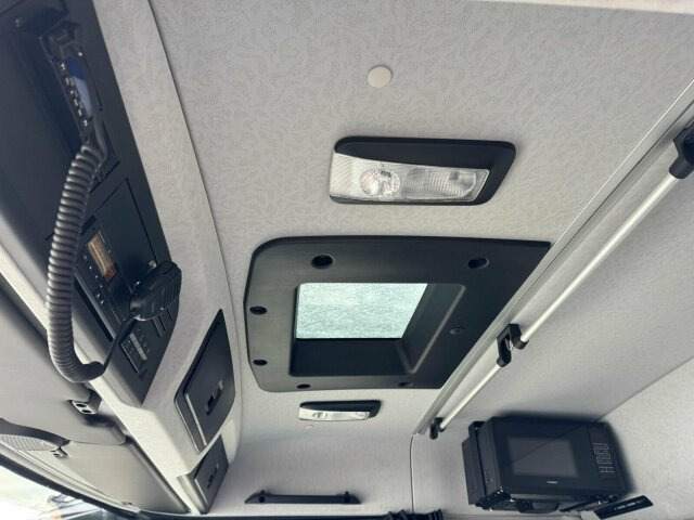 Mercedes-Benz Arocs 3253 8x4 Abrollkipper Kran Palfinger 37002 - Мултилифт с кука камион, Камион с кран: снимка 5 Mercedes-Benz Arocs 3253 8x4 Abrollkipper Kran Palfinger 37002 - Мултилифт с кука камион, Камион с кран: снимка 5