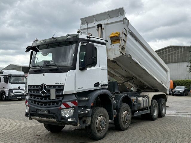 Mercedes-Benz Arocs 4145 8x8 Muldenkipper MEILLER - Самосвал камион: снимка 4 Mercedes-Benz Arocs 4145 8x8 Muldenkipper MEILLER - Самосвал камион: снимка 4