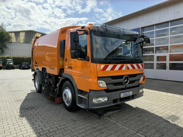 Mercedes-Benz Atego 1324 4x2 Kehrmaschine Viajet 6R/L - Мотометачна машина: снимка 1 Mercedes-Benz Atego 1324 4x2 Kehrmaschine Viajet 6R/L - Мотометачна машина: снимка 1