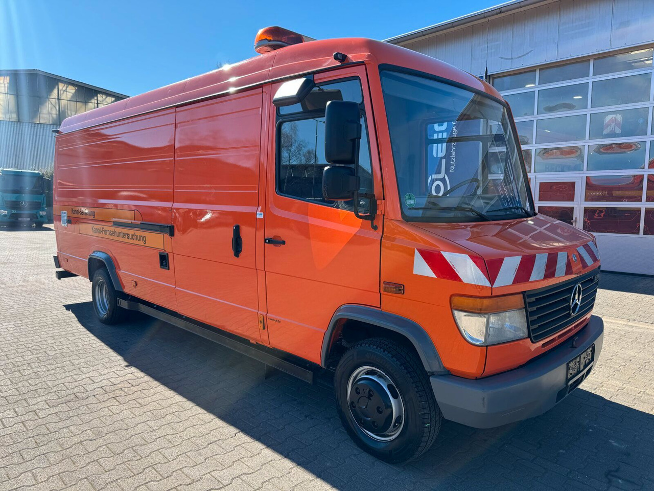 Mercedes-Benz Vario 614D TV Inspektionsanl RCA RAUSCH ELKA 600 - Каналопочистваща машина: снимка 1 Mercedes-Benz Vario 614D TV Inspektionsanl RCA RAUSCH ELKA 600 - Каналопочистваща машина: снимка 1