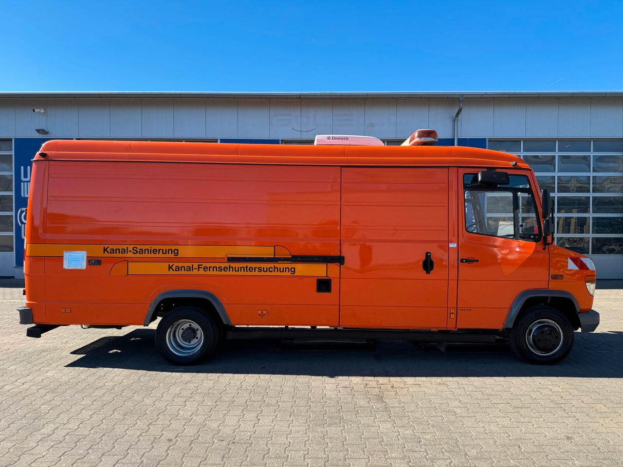 Mercedes-Benz Vario 614D TV Inspektionsanl RCA RAUSCH ELKA 600 - Каналопочистваща машина: снимка 3 Mercedes-Benz Vario 614D TV Inspektionsanl RCA RAUSCH ELKA 600 - Каналопочистваща машина: снимка 3