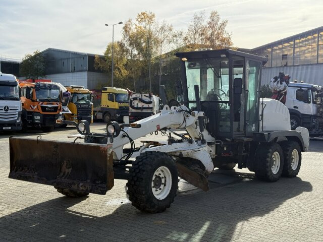 Нови Грейдер New Holland F106.6A alrrad 6x6 Grader 12 Ton - 10.700 Std: снимка 12