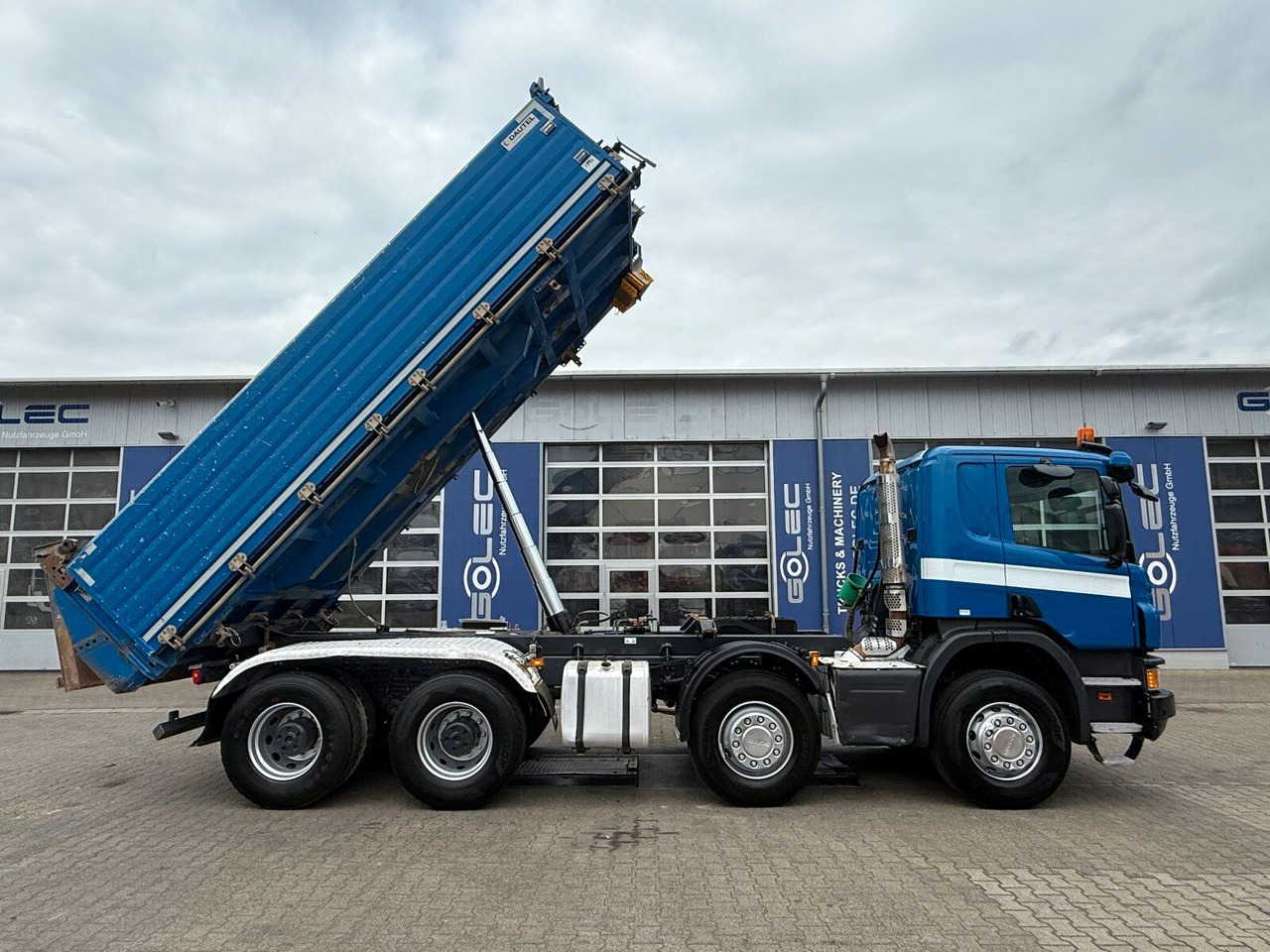 Scania P 410 8x4 Dreiseitenkipper DAUTEL - Самосвал камион: снимка 4 Scania P 410 8x4 Dreiseitenkipper DAUTEL - Самосвал камион: снимка 4