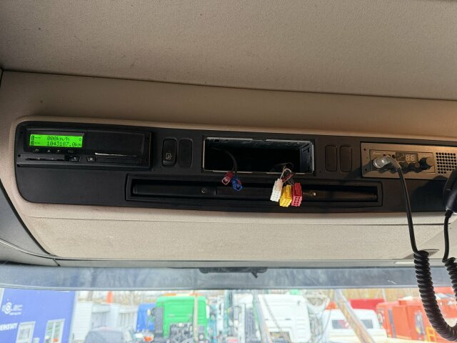 Scania R560 6x4 Holztransport Kran LOGLIFT HIAB 140S79R - Камион за дърва, Камион с кран: снимка 5 Scania R560 6x4 Holztransport Kran LOGLIFT HIAB 140S79R - Камион за дърва, Камион с кран: снимка 5