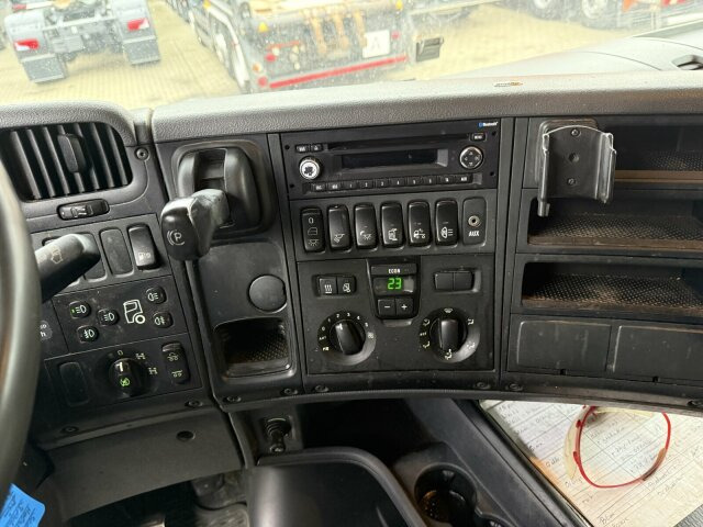 Scania R560 6x4 Holztransport Kran LOGLIFT HIAB 140S79R - Камион за дърва, Камион с кран: снимка 4 Scania R560 6x4 Holztransport Kran LOGLIFT HIAB 140S79R - Камион за дърва, Камион с кран: снимка 4