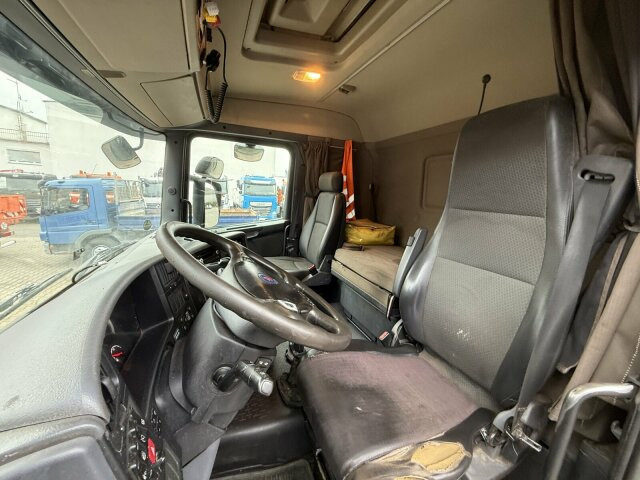 Камион за дърва, Камион с кран Scania R560 6x4 Holztransport Kran LOGLIFT HIAB 140S79R: снимка 14