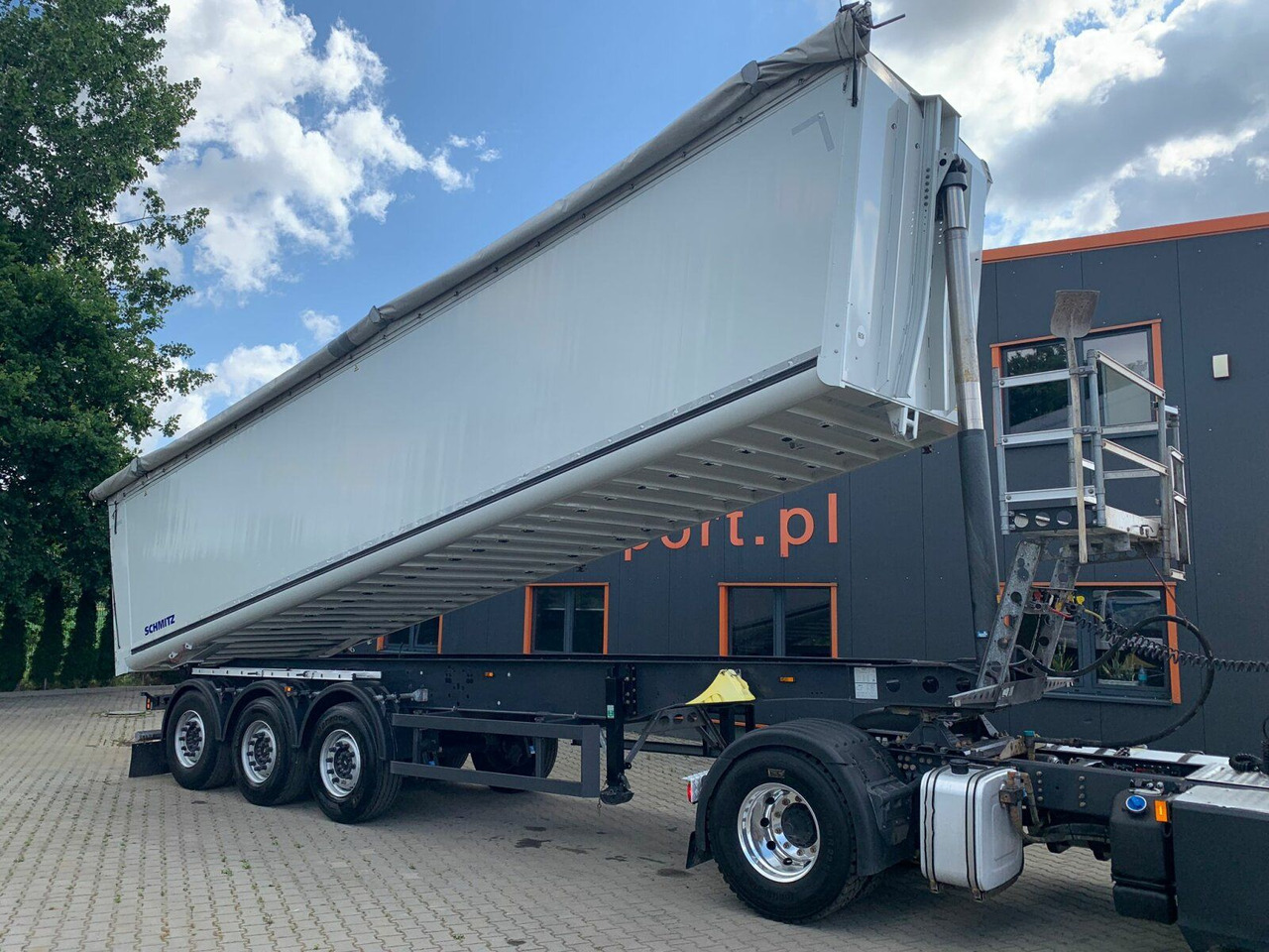 Schmitz Cargobull SCB S3D 10VLN Kippauflieger 52m3 - Самосвал полуремарке: снимка 2 Schmitz Cargobull SCB S3D 10VLN Kippauflieger 52m3 - Самосвал полуремарке: снимка 2