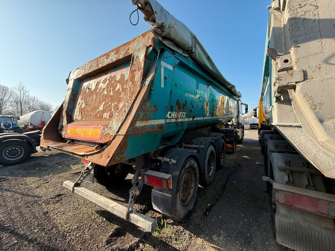 Schmitz Cargobull Sattelanhänger Kipphydraulik 3 ACHS - Самосвал полуремарке: снимка 5 Schmitz Cargobull Sattelanhänger Kipphydraulik 3 ACHS - Самосвал полуремарке: снимка 5