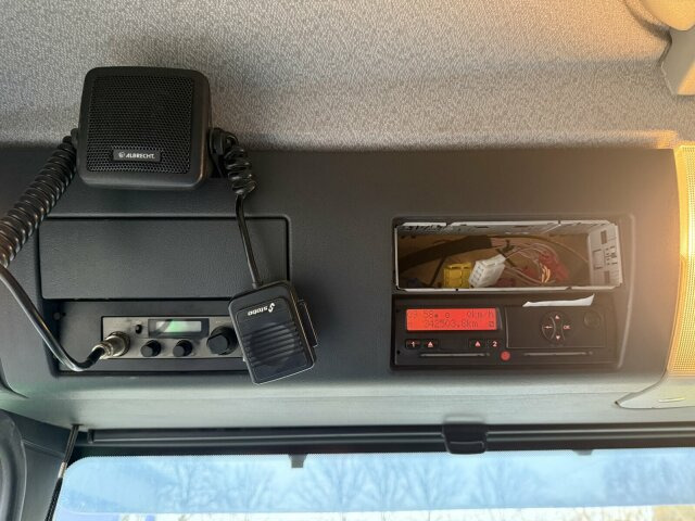 MAN TGS 18.440 4x4H Eur 5 Sattelzugmaschine - Влекач: снимка 2 MAN TGS 18.440 4x4H Eur 5 Sattelzugmaschine - Влекач: снимка 2