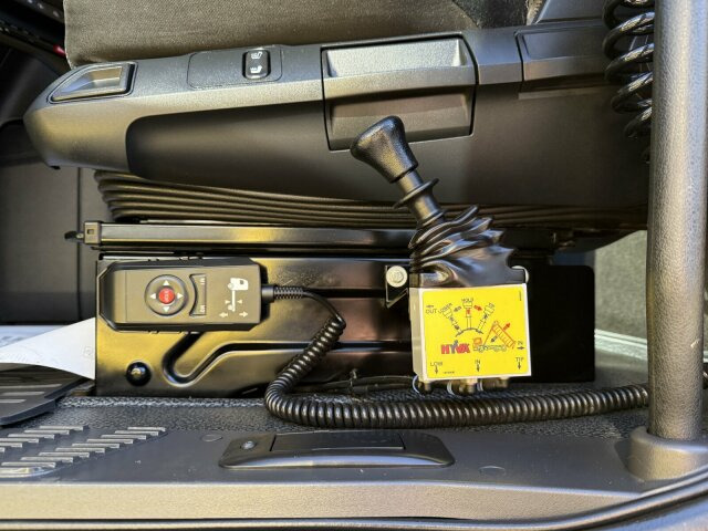 Mercedes-Benz ACTROS 1846 4x4 HAD Eur 6 Kipphydraulik Retarder - Влекач: снимка 5 Mercedes-Benz ACTROS 1846 4x4 HAD Eur 6 Kipphydraulik Retarder - Влекач: снимка 5