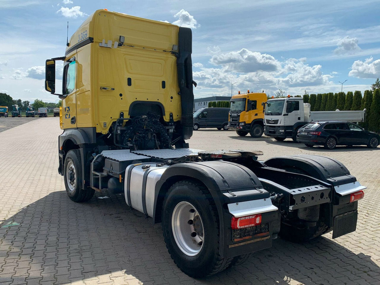 Mercedes-Benz AROCS 1846 4x4 HAD Euro 6 Kipphydraulik - Влекач: снимка 4 Mercedes-Benz AROCS 1846 4x4 HAD Euro 6 Kipphydraulik - Влекач: снимка 4
