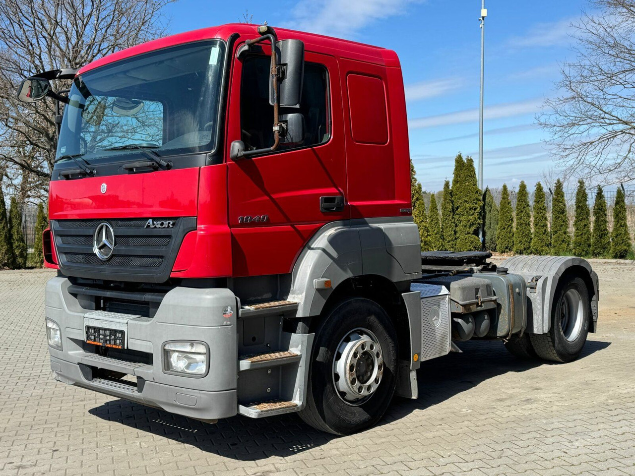 Mercedes-Benz AXOR 1840 4x2 Euro5 SZM Kipphydraulik - Влекач: снимка 2 Mercedes-Benz AXOR 1840 4x2 Euro5 SZM Kipphydraulik - Влекач: снимка 2