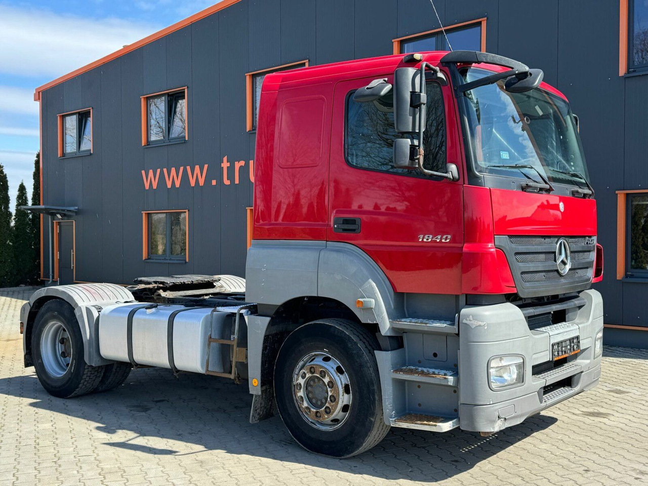 Mercedes-Benz AXOR 1840 4x2 Euro5 SZM Kipphydraulik - Влекач: снимка 1 Mercedes-Benz AXOR 1840 4x2 Euro5 SZM Kipphydraulik - Влекач: снимка 1