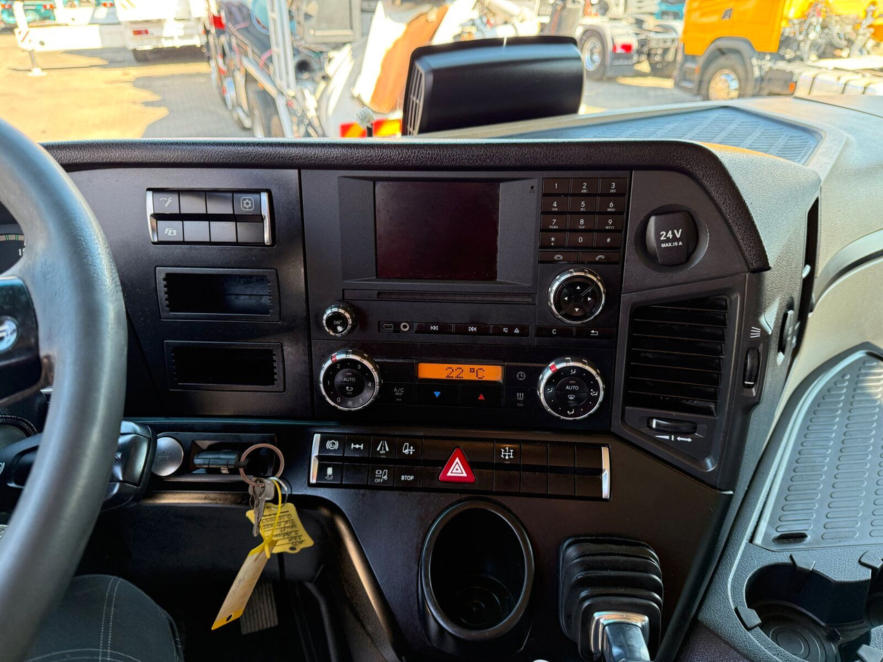 Влекач Mercedes-Benz Actros 1845 LS SZM 4x2 Kipphydraulik Retarder: снимка 11
