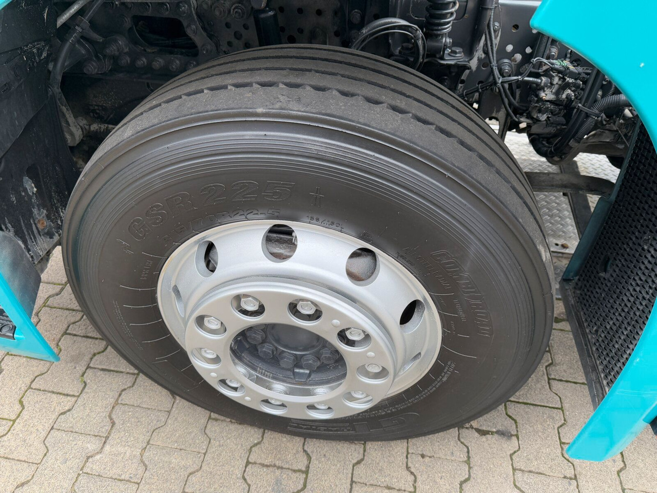 Влекач Mercedes-Benz Antos 2136 4x2 SZM Superlight: снимка 17