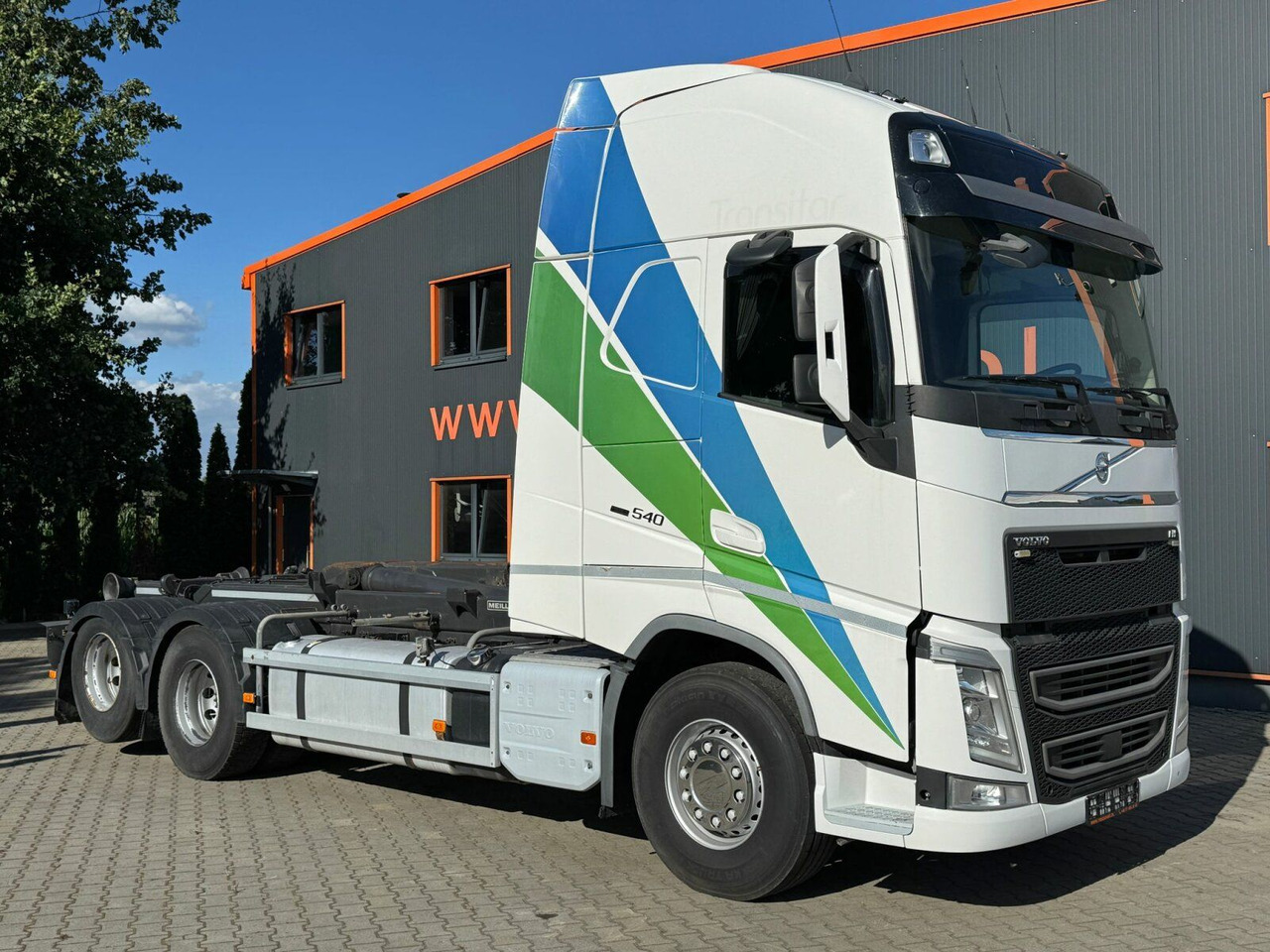 Volvo FH 540 6x2 Abrollkipper MEILLER RK 26.67 - Мултилифт с кука камион: снимка 1 Volvo FH 540 6x2 Abrollkipper MEILLER RK 26.67 - Мултилифт с кука камион: снимка 1