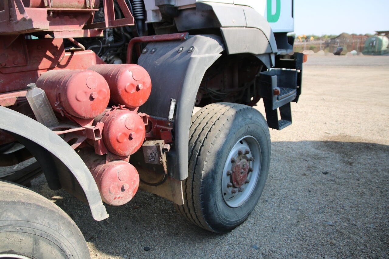 Самосвал камион IVECO euro tracker MP41E44W: снимка 7 Самосвал камион IVECO euro tracker MP41E44W: снимка 7