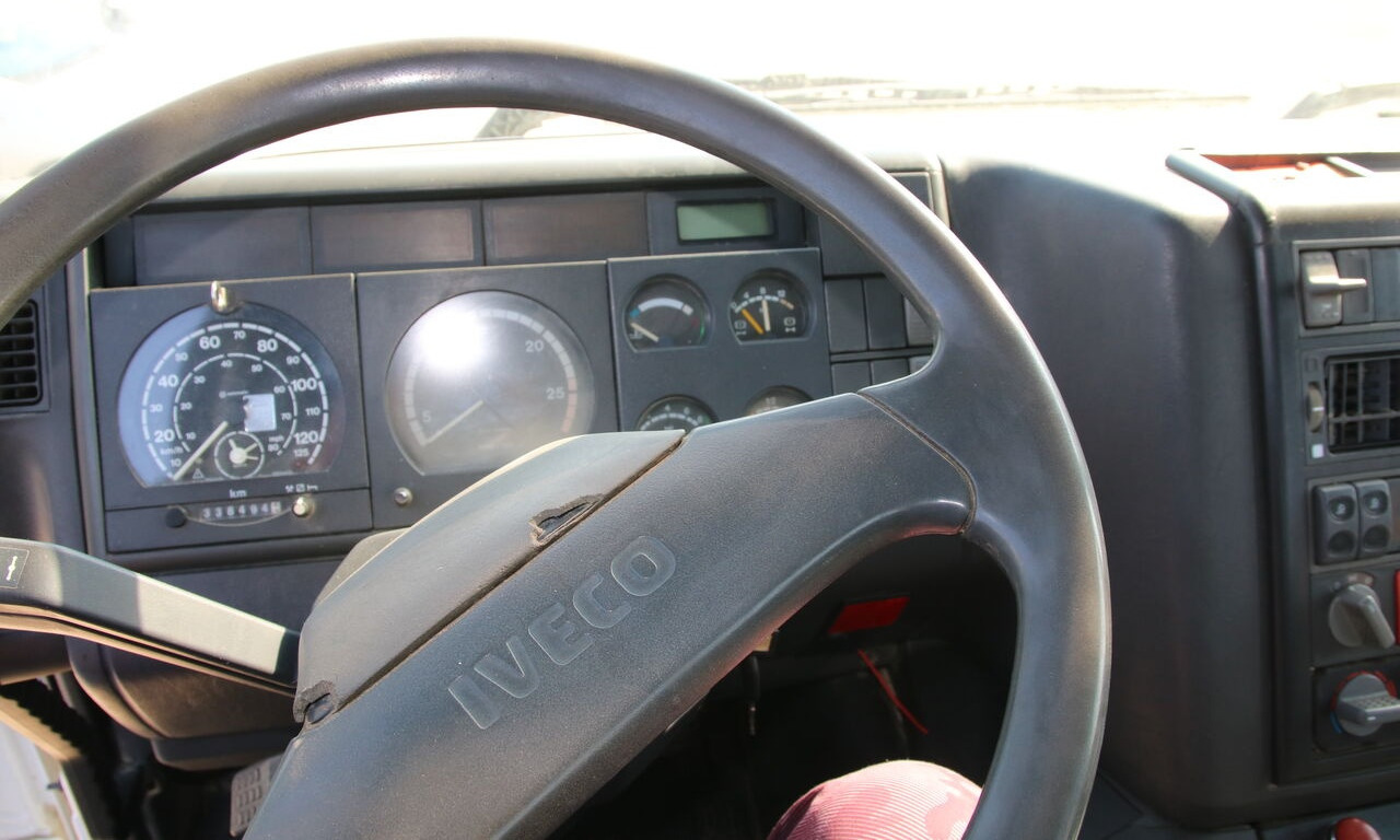Самосвал камион IVECO euro tracker MP41E44W: снимка 9 Самосвал камион IVECO euro tracker MP41E44W: снимка 9