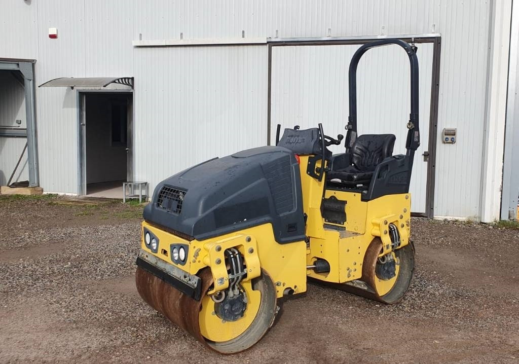 Bomag BW 100 AD M-5 - Пътен валяк: снимка 4 Bomag BW 100 AD M-5 - Пътен валяк: снимка 4