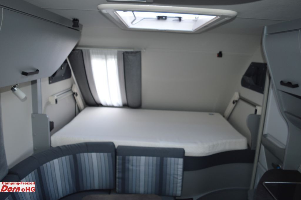 Каравана Knaus Sport&Fun 480 QL Black Selection Dachklima: снимка 11