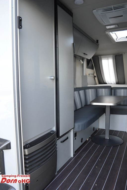 Каравана Knaus Sport&Fun 480 QL Black Selection Dachklima: снимка 9