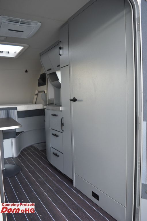 Каравана Knaus Sport&Fun 480 QL Black Selection Dachklima: снимка 10