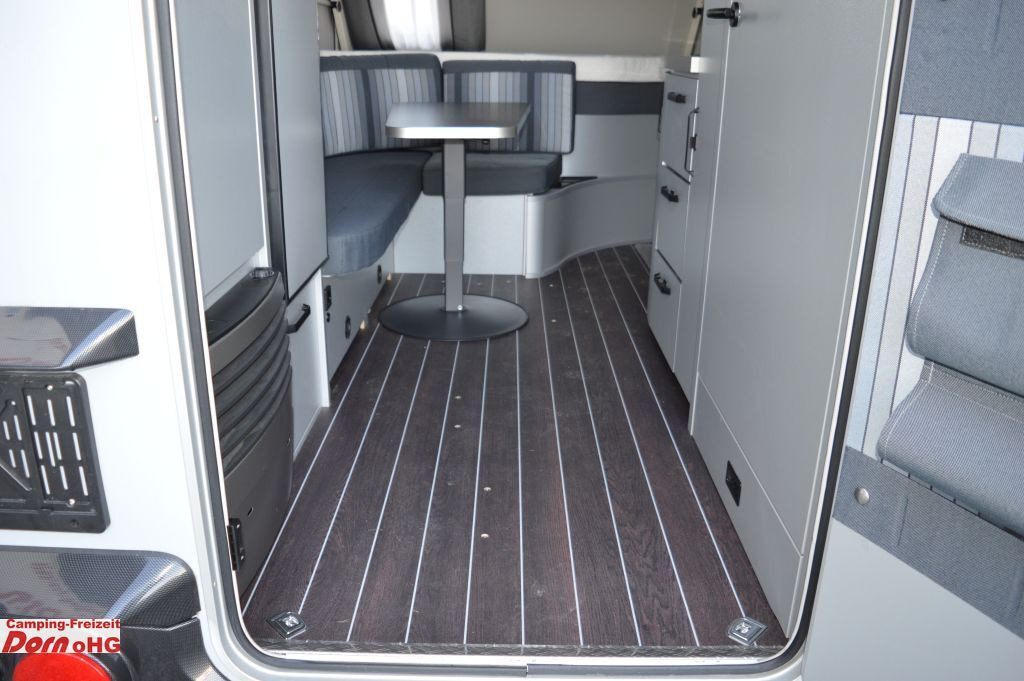 Каравана Knaus Sport&Fun 480 QL Black Selection Dachklima: снимка 8