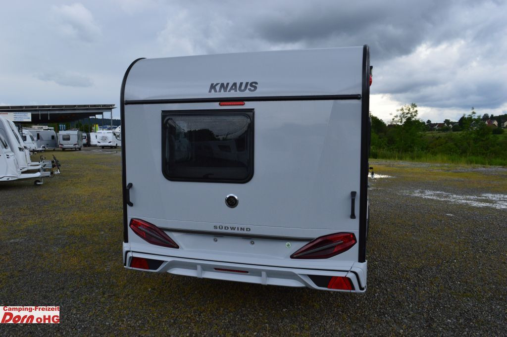 Knaus Südwind 420 QD 60 YEARS Kühlschrank 142l - Каравана: снимка 3 Knaus Südwind 420 QD 60 YEARS Kühlschrank 142l - Каравана: снимка 3