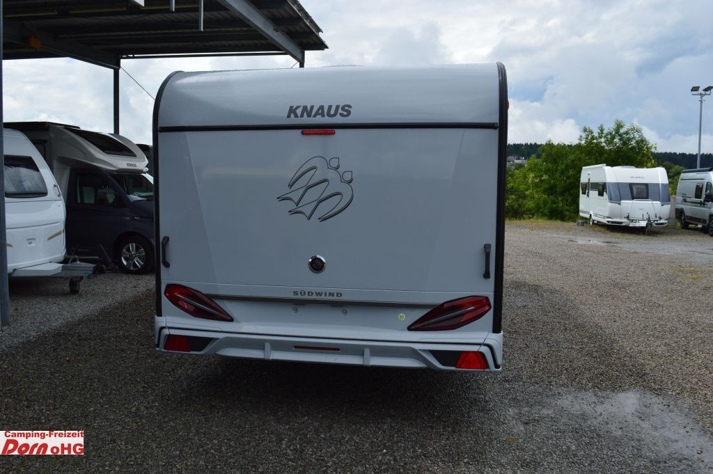 Knaus Südwind 650 PXB 60 YEARS Alde Warmwasserheizung - Каравана: снимка 4 Knaus Südwind 650 PXB 60 YEARS Alde Warmwasserheizung - Каравана: снимка 4