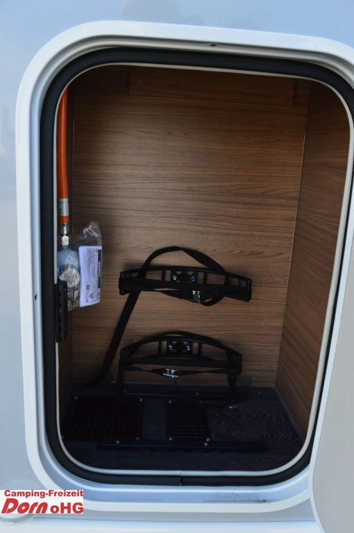 Нови Полуинтегриран кемпер Knaus VAN WAVE 640 MEG VANSATION 163 PS/Schalter/4 Per: снимка 8