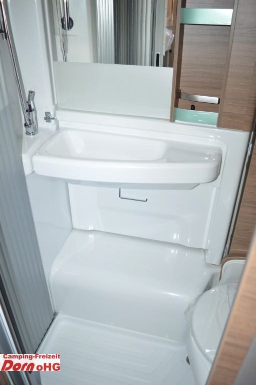 Нови Полуинтегриран кемпер Knaus VAN WAVE 640 MEG VANSATION 163 PS/Schalter/4 Per: снимка 24