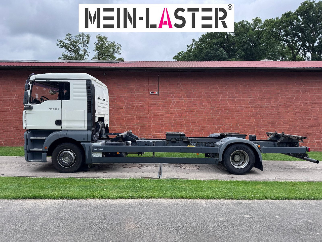 Камион фургон MAN TGA 18.350 BDF  5 Sitzer Klima nur 209.380 km: снимка 20
