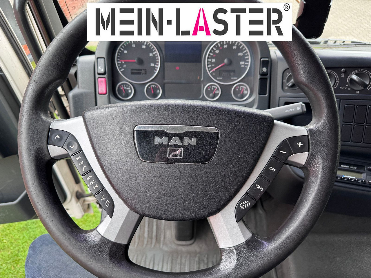 Камион фургон MAN TGA 18.350 BDF  5 Sitzer Klima nur 209.380 km: снимка 13