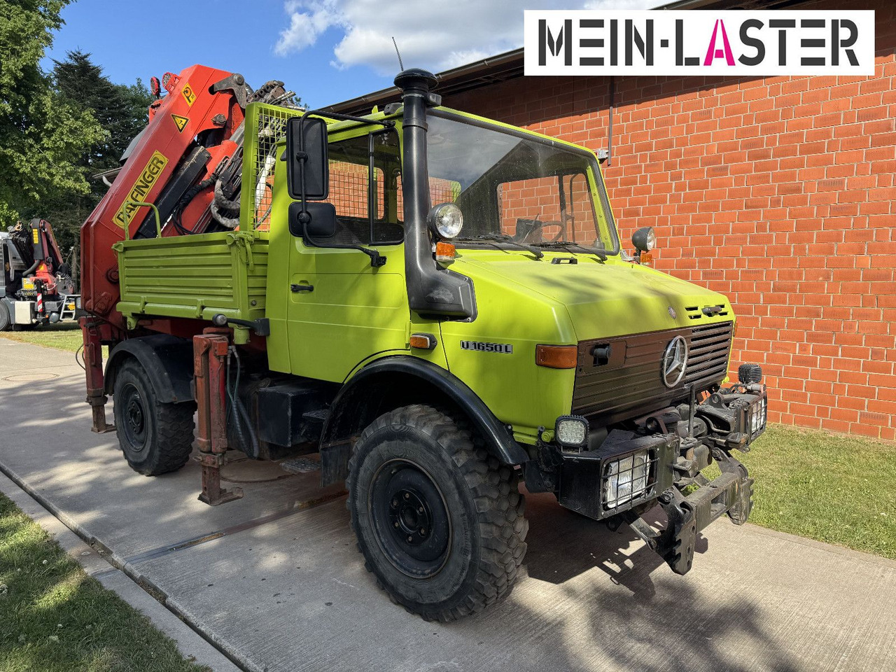 Unimog U 1650 PK 10500 Kran 15 m max. 3,9 t Seilwinde - Камион с кран: снимка 3 Unimog U 1650 PK 10500 Kran 15 m max. 3,9 t Seilwinde - Камион с кран: снимка 3