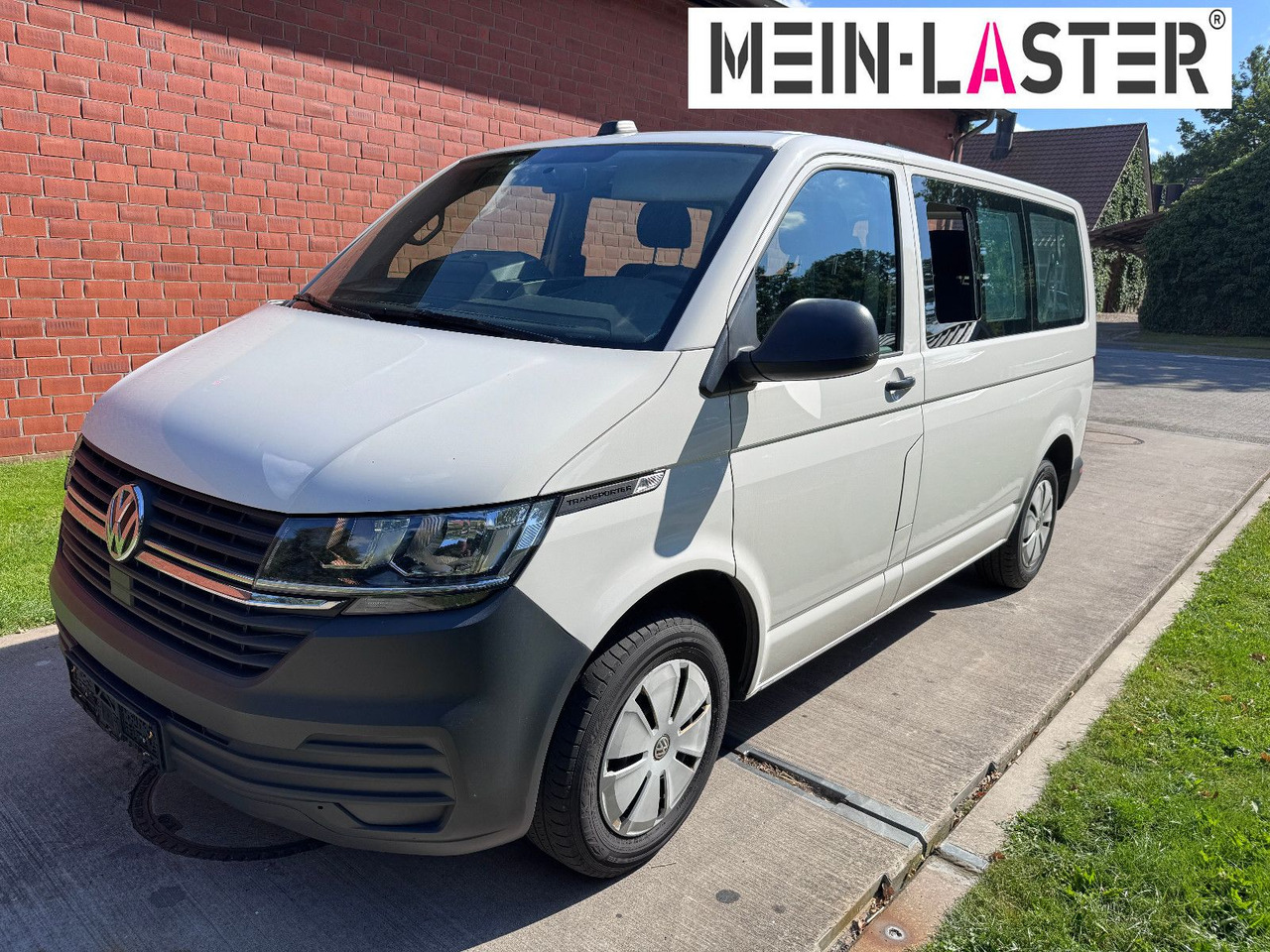 Volkswagen T6 2.0 tdi Standheizung Navigation AHK TÜV 5/27 - Пътнически бус: снимка 2 Volkswagen T6 2.0 tdi Standheizung Navigation AHK TÜV 5/27 - Пътнически бус: снимка 2